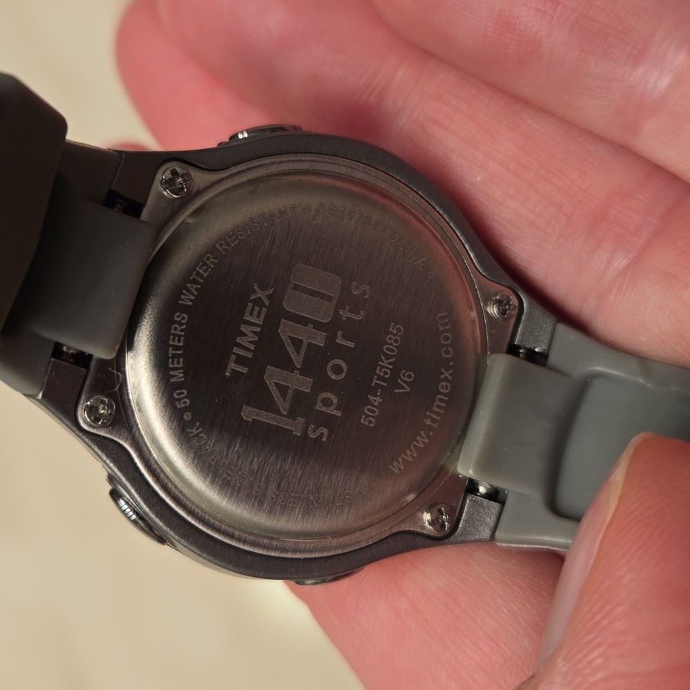 Digital Gray Watch - Picture 2 of 3
